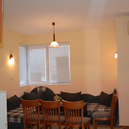 18 Apartament